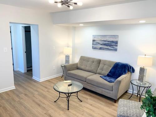 Comfy Cozy 2BD-2BA apt in Federal Hill in Federal Hill