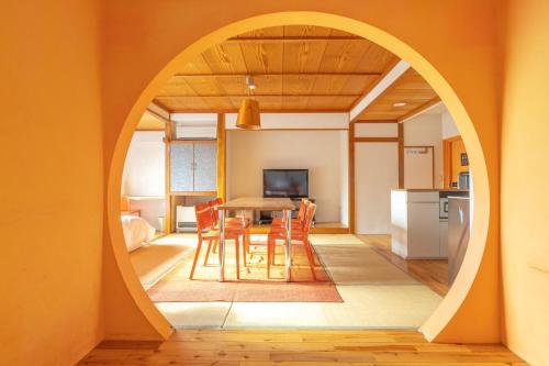 Executive Studio (4 Adults)