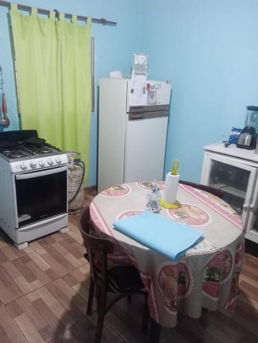 Depto 1 habitación baño privado (Depto 1 habitacion bano privado) in 聖瑪麗亞