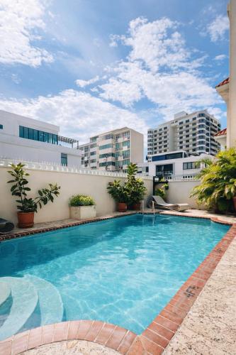 Piscina, Coral Princess Hotel in San Juan