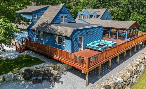 Rocky Ledge, A Spacious Private Mountain Escape