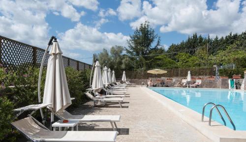 Happy Village - image 8