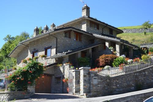  B&B Les Fleurs, Pension in Gignod