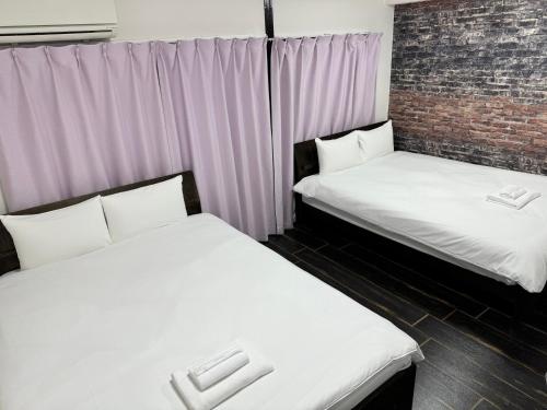 color suzu Room Type - One-Bedroom Apartment