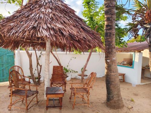 Sawa Sawa Beach Hotel&Backpacks in מלינדי