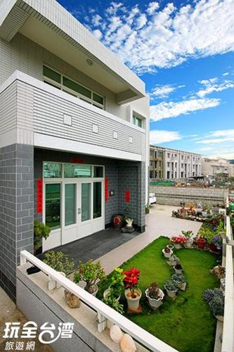 Zih Yue Tong Homestay II photo