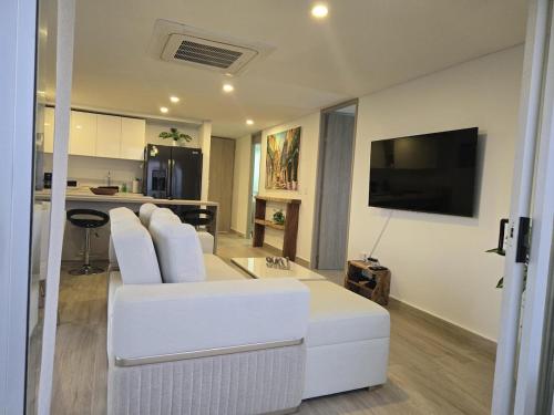 Brand New Perfectly Located 2bedroom in CieloMar