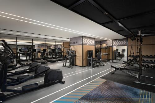 room detail thumbnail 2