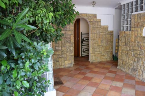 Private pool & Panorama View on Athens center Hill - image 7