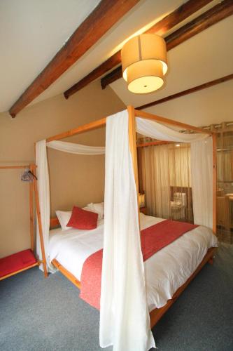 Cabin 7 Inn – Dali, IL