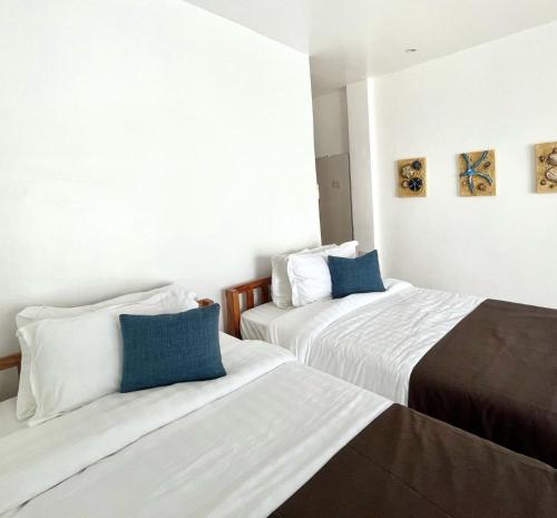 Txaleta de Camiguin desde 2024 Room Type - Double Room with Sea View
