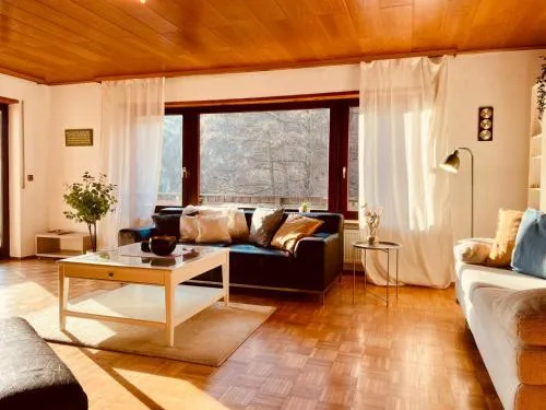 Odw homes - Wohnung im Landhaus mit Garten in Trösel, Deutschland