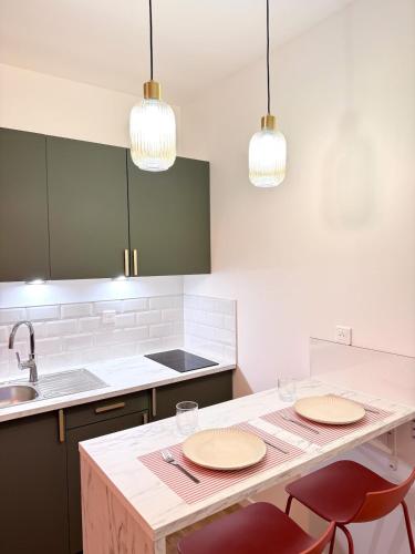 T2 Cosy - Proche centre - Stationnement gratuit in Saint-Brice-Courcelles