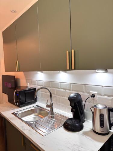 T2 Cosy - Proche centre - Stationnement gratuit in Saint-Brice-Courcelles