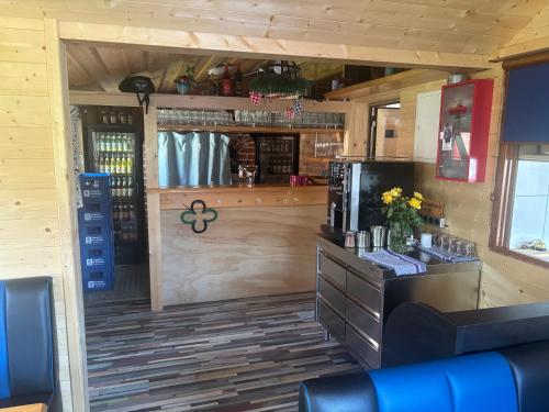 酒吧/高級酒吧, Ferienwohnung am Ponyhof in 阿爾特廷