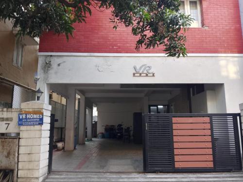 VR Homes – Chennai, IL