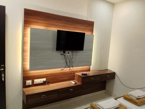VR Homes – Chennai, IL
