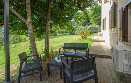 A szálláshely kívülről, Awesome Home In Monterubbiano in Monterubbiano