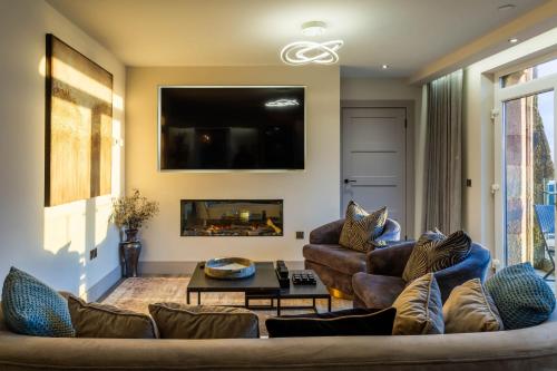 Зовнішній вигляд готелю, Arran Shores Luxury Shorefront Suite 1 in Лемлеш