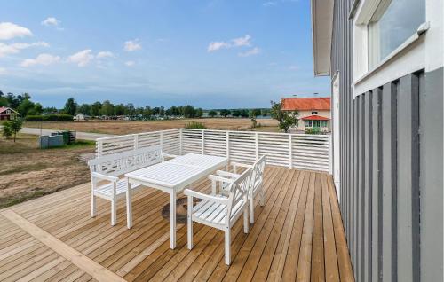 Viesnīcas āriene, Awesome Home In Mariestad With Wifi in Torso