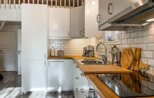 Kitchen, Nice Home In Svanskog With Wifi in Svanskog