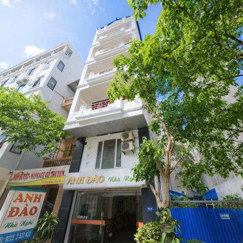 Anh Đào 2 Hotel in Haiphong