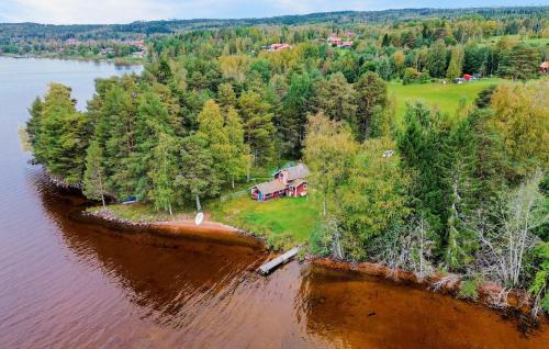 Viesnīcas āriene, Lake Front Home In Leksand With Lake View in Styrsjobo