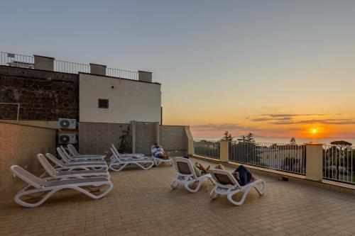 Балкон, Sisters' Hotel in Піано ді Сорренто