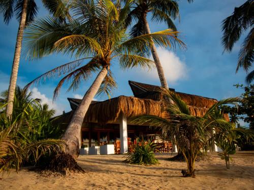 HilNer's Beach Resort in Burgos (Surigao)