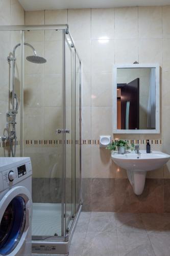 LA88 Belmonte Apartment - image 5