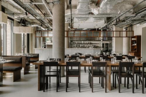 Mason & Fifth, Westbourne Park 3