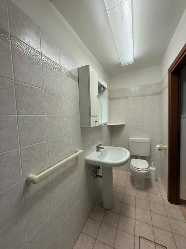 Alloggio Via Marchesini - image 3