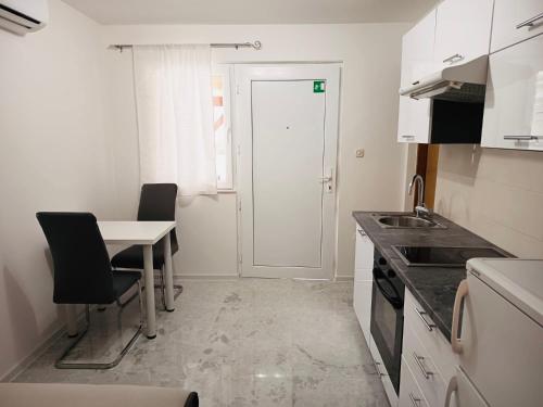 Apartments Marko 5