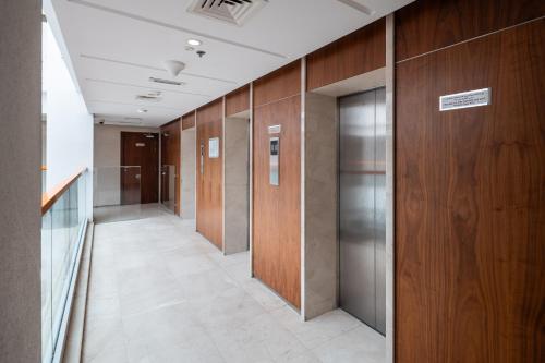 Stylish 1BR Apartment Near Silicon Mall & Airport in Dubai Silicon Oasis