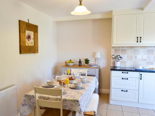 Facilities, Dinmont Cottage in Shilbottle