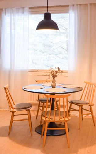 Létesítmények, Tilava ja elegantti kolmio in Kokkola Karleby