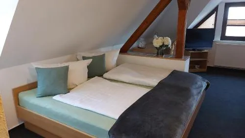 Zur Eiche - Pension in Böhlen, Deutschland