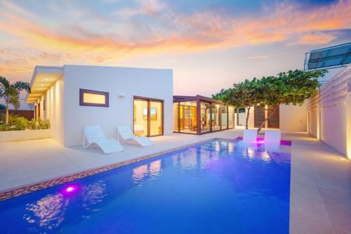New Lux Villa DanzaPoolYogaBBQWalk>Eagle Beach – khách sạn tại Bubali