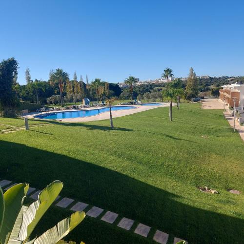 Casa Sunset - Private Condominium with Pool & Garden gîte à louer Albufeira Municipality