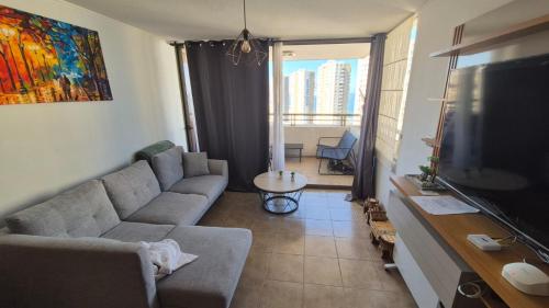 Pro Home Jaime Guzman II