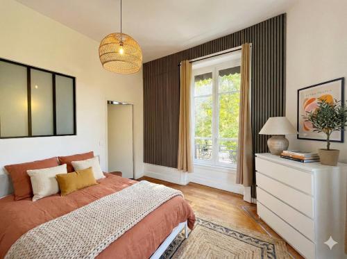 Suite Novita - check in h24 & wifi in 9e arrondissement