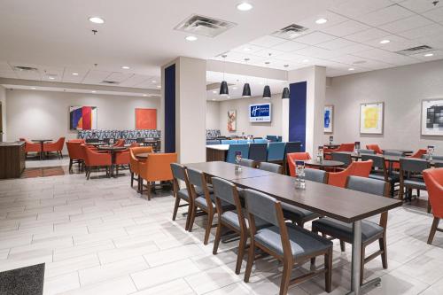 Holiday Inn Express Washington DC - Springfield an IHG Hotel - image 22