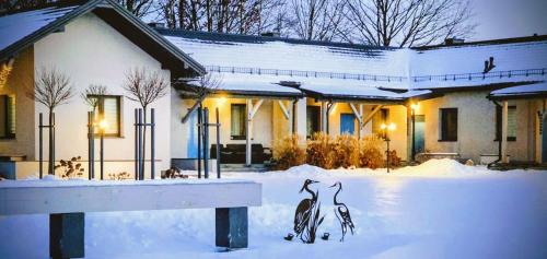 Siedlisko Czapla kolo przy Suntago - caloroczny murowany ogrzewany - Krzyzowka