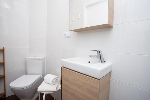 Blanquerias Apartments - image 6