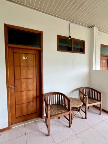Aurora Hotel Siliwangi – Cirebon, OH