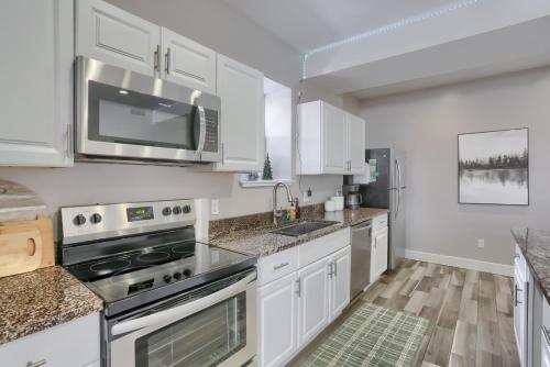 15 off Summer Special - Close to PennWest - WiFi in 克拉戎 (PA)
