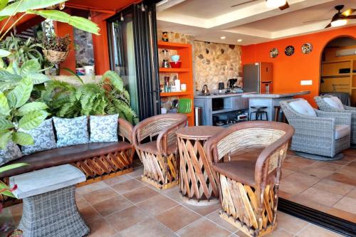 Las Brisas Central 3BR Ocean View Retreat with Heated Pool