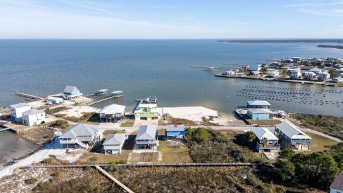 Surrounding environment, La Casita Azul by Youngs Suncoast in Fort Morgan