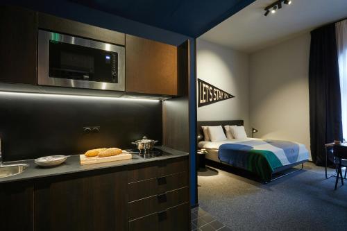 The Social Hub Toulouse Extended Stay - image 2