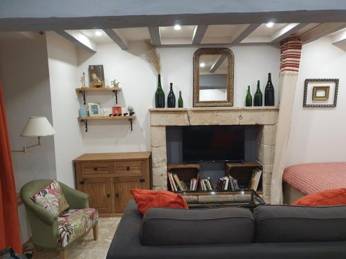 Maisonette, Gîte de la Mère Nini (Maisonette, Gite de la Mere Nini) in Ranton